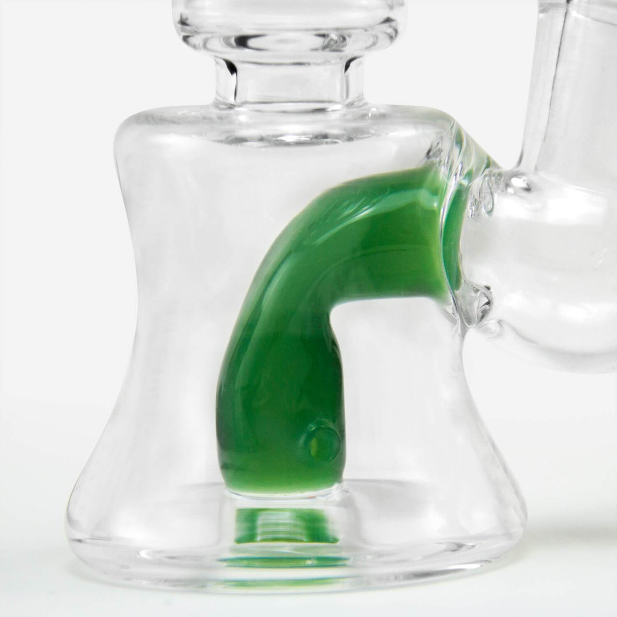 PILOT DIARY Mini Dab Rig - 4" with Green Banger Hanger Design - Close-up Side View