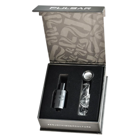 Pulsar APX Wax V3 Atomizer Kit in Full Metal Black, displayed in open box