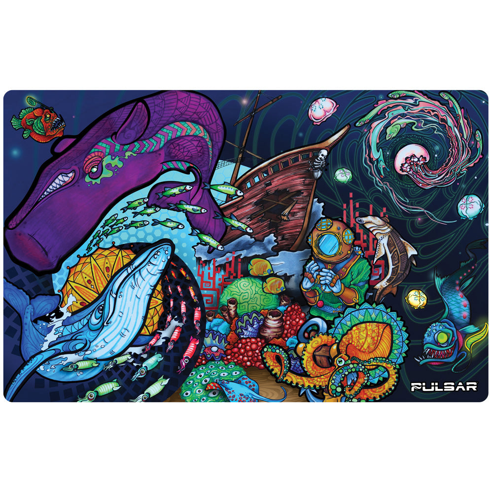 Pulsar DabPadz Dab Mat with vibrant underwater design, made of non-slip rubber for stability