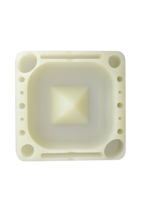 Pulsar Tap Tray in silicone for dry herbs and concentrates, front view on white background