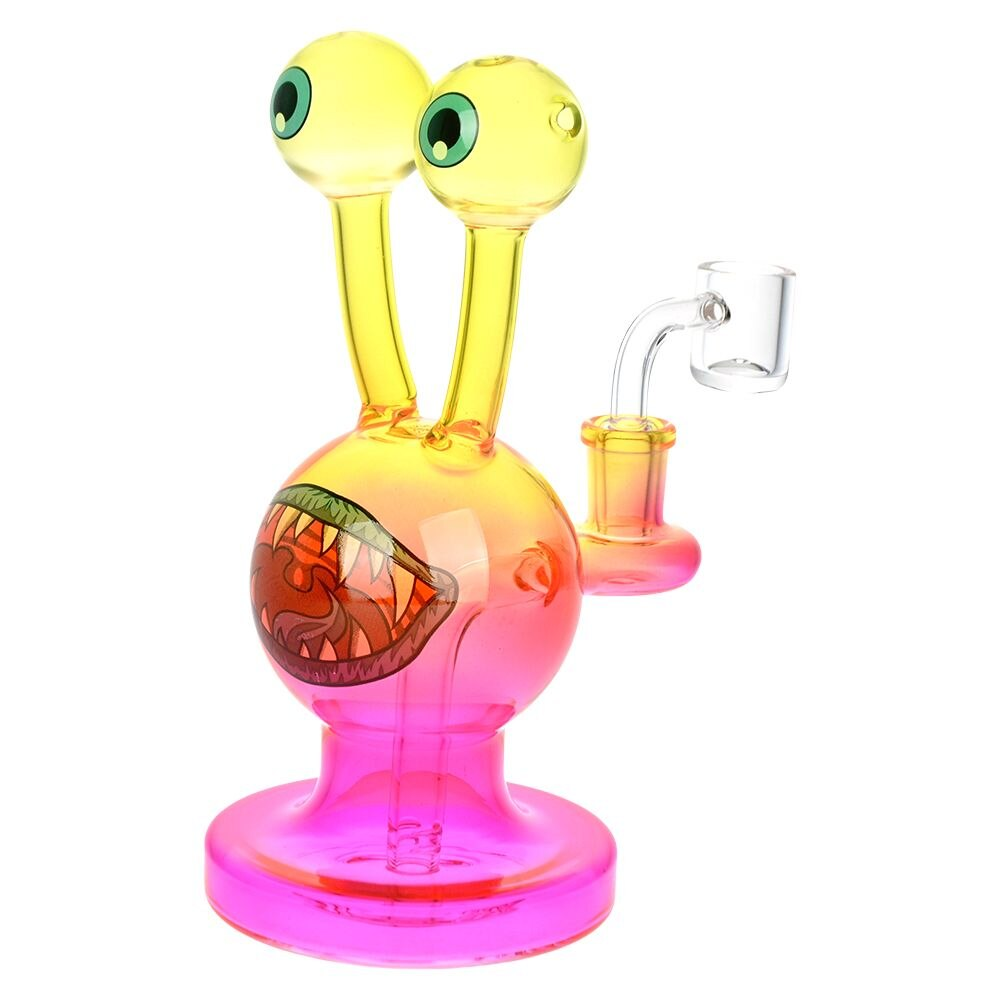 Snail Beastie Glass Dab Rig | 7.25" | 14mm F | Colors Vary