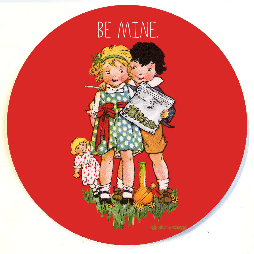 StonerDays Be Mine 8" Round Dab Mat with Vintage Cartoon Couple on Red Background