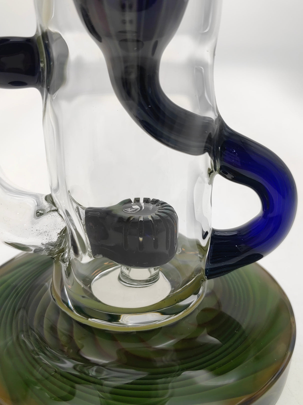 Close-up of TAG 8" Super Slit Puck Klein Incycler with Showerhead Percolator