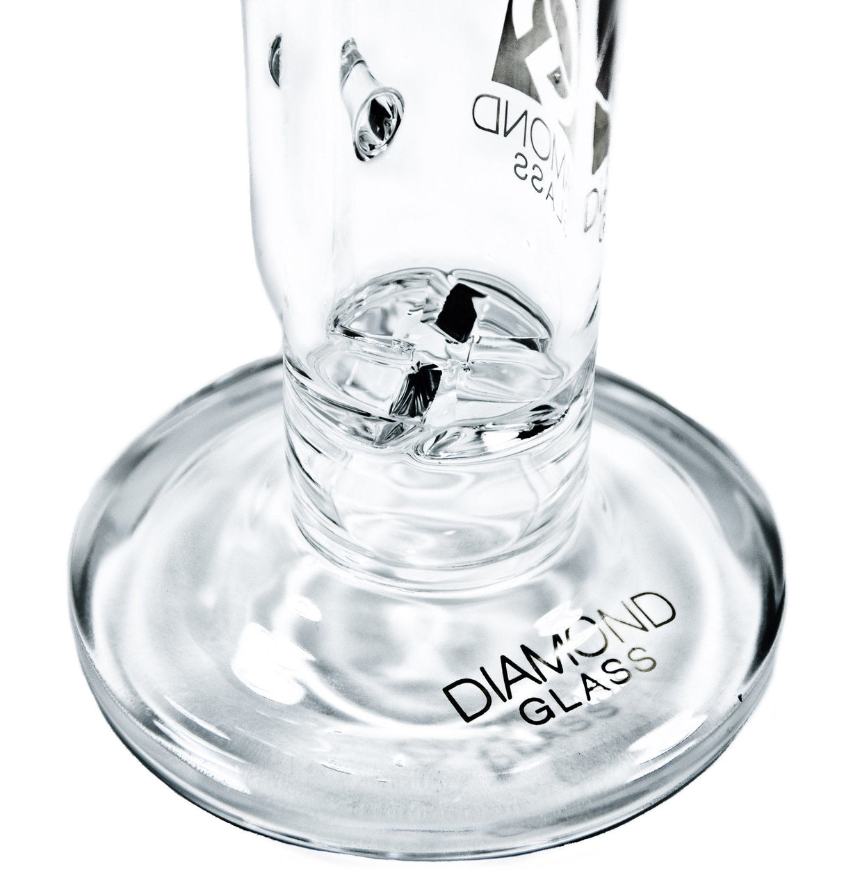 Close-up of Diamond Glass Turbine Dab Rig base with clear borosilicate glass and logo