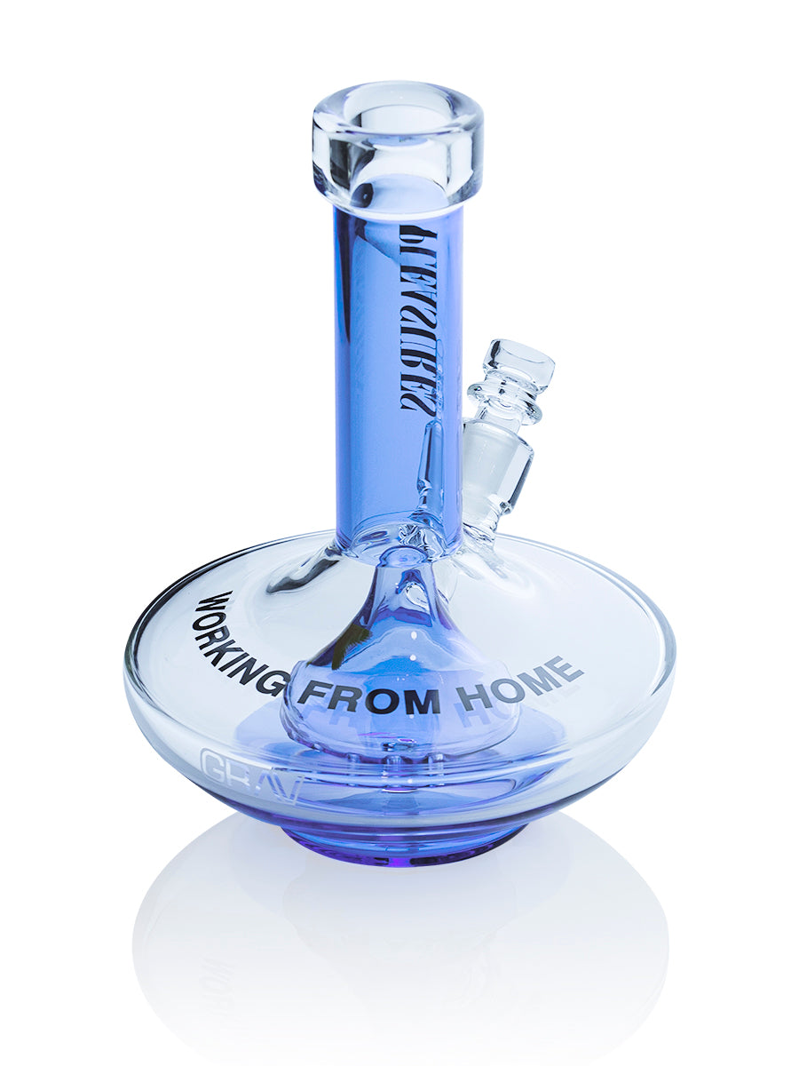 GRAV Small Wide Base Water Pipe
