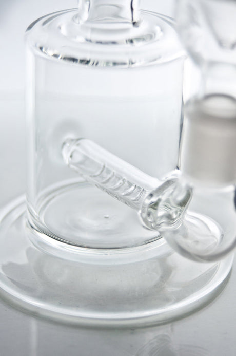 Close-up of Hemper Compact 6.5" Stemline Rig with Bent Neck & Splash Guard, featuring In-Line Percolator