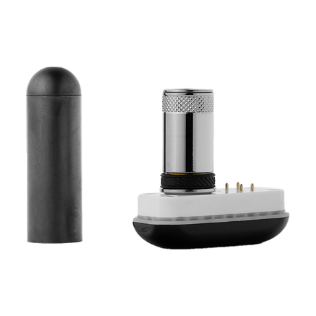 Cartisan Veil Bar Pro vaporizer with ceramic insert, front view on white background