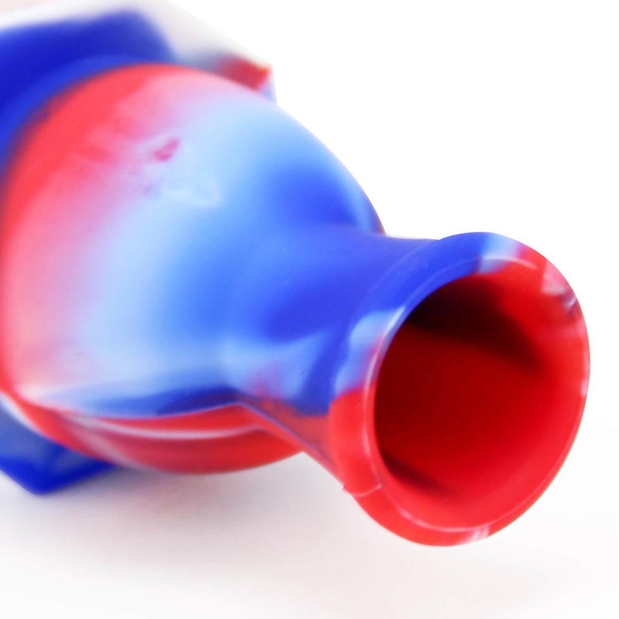 PILOT DIARY Silicone Glass Dab Straw in Red & Blue - Close-up Side View
