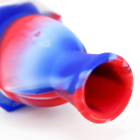 PILOT DIARY Silicone Glass Dab Straw in Red & Blue - Close-up Side View